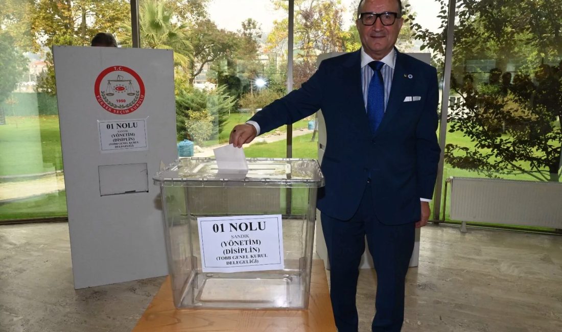 Kocaeli Sanayi Odası’nda gerçekleşen seçimlerde KSO Yönetim Kurulu Başkanlığına Dr.