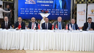 Malatya Büyükşehir Belediye Başkanı Sami Er, Türkiye Yüzyılı Buluşmaları kapsamında