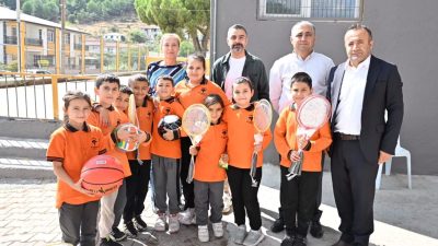 Manisa Büyükşehir Belediyesi, yeni eğitim-öğretim yılının başlamasıyla birlikte çocukların ve