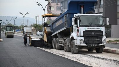 Manisa Büyükşehir Belediyesi, Soma ilçesinde altyapı çalışmaları tamamlanır tamamlanmaz zaman