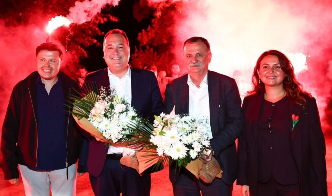 Manisa Büyükşehir Belediye Başkanı Besim Dutlulu, Yuntdağı bölgesinde mahalle muhtarları