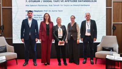 Manisa Büyükşehir Belediyesi tarafından düzenlenen Manisa Merkez Mekânsal Gelecek Sempozyumu’nda,