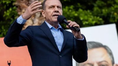 Mersin Cumhuriyet Başsavcılığınca Mersin Büyükşehir Belediyesi ile Yenişehir ve Mezitli