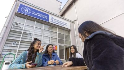Mersin Büyükşehir Belediyesi; barınmadan gıdaya, sosyal yaşamdan mesleki gelişimlerine kadar