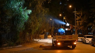 Mersin Büyükşehir Belediyesi, kent genelinde halk sağlığını korumak ve zararlı