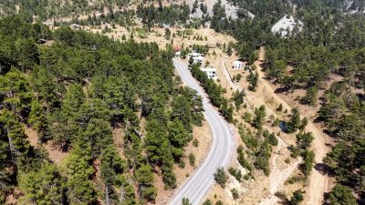 Mersin’in grup yollarını yenileyerek tarımı ve yayla turizmini canlandıran Mersin