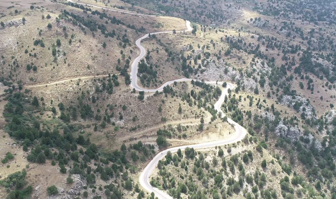 Muğla Büyükşehir Belediyesi, Seydikemer’de Girdev Yaylası ve Erendağ yollarına toplam