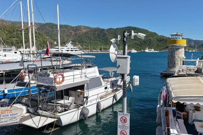 Muğla Büyükşehir Belediyesi, kent genelinde dijital erişimi güçlendirmek ve teknolojiyi