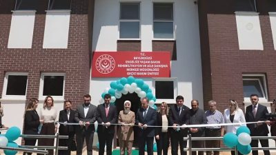 Aile ve Sosyal Hizmetler Bakanı Mahinur Özdemir Göktaş, engelli bireylerin