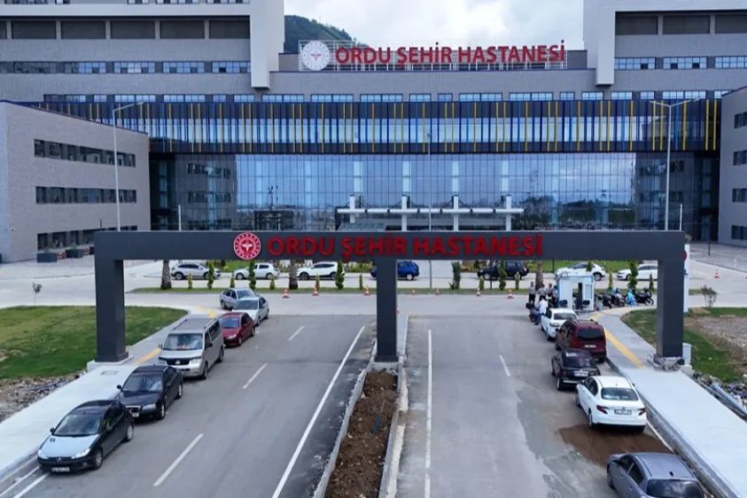 Ordu Büyükşehir Belediyesi, toplu taşıma ağını vatandaşların ihtiyaçları doğrultusunda geliştirmeye