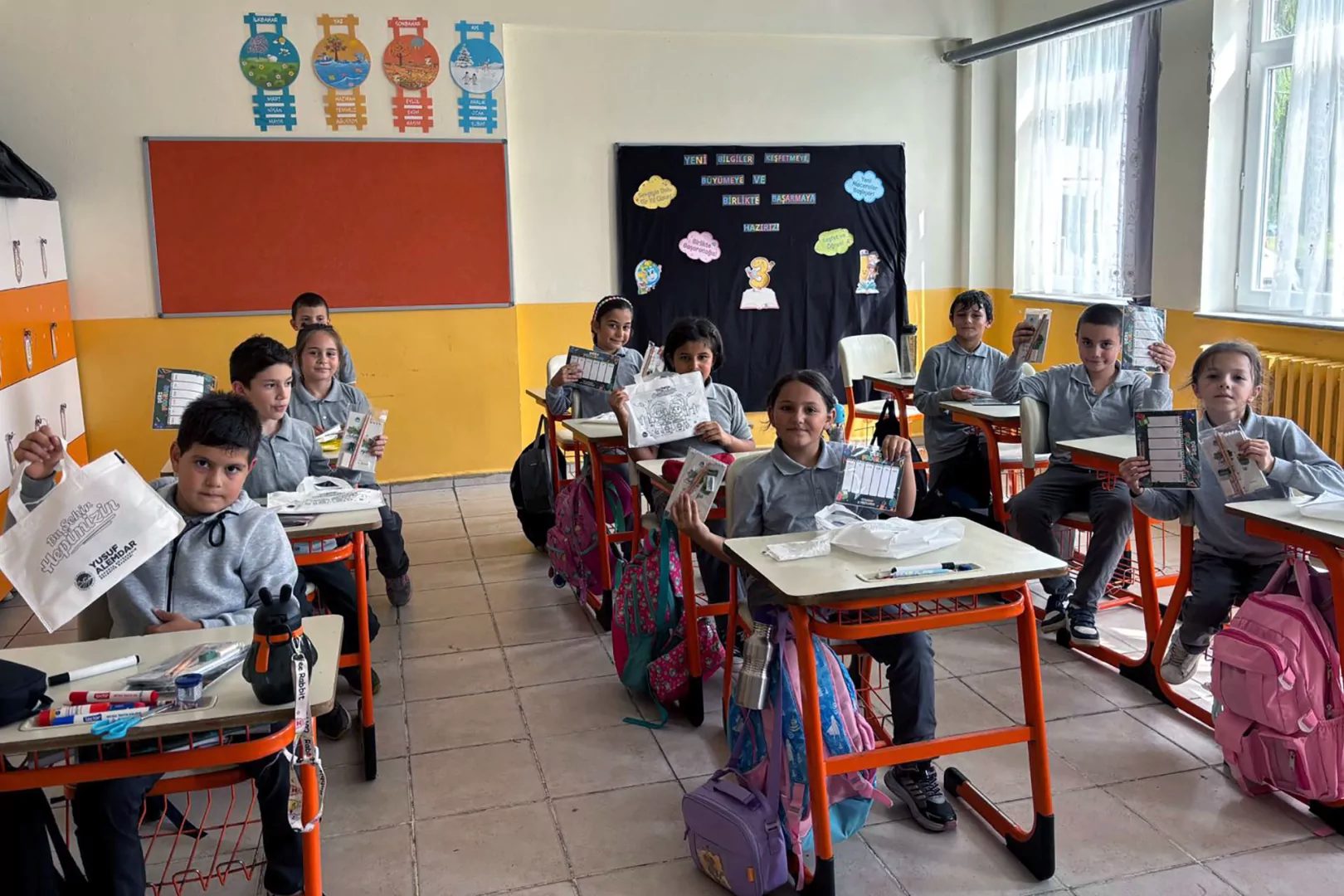 Sakarya Büyükşehir Belediyesi, yeni eğitim-öğretim yılının ilk günlerinde kırsal mahallelerdeki