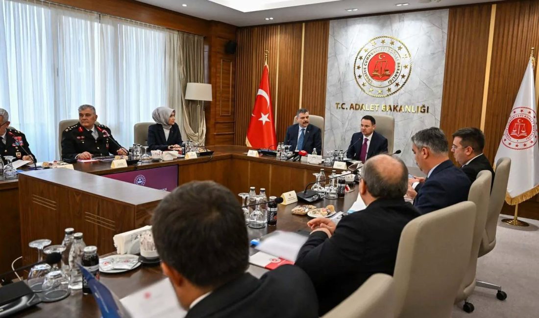 Adalet Bakanı Akın Gürlek, İçişleri Bakanı Mustafa Çiftçi ile görüşerek