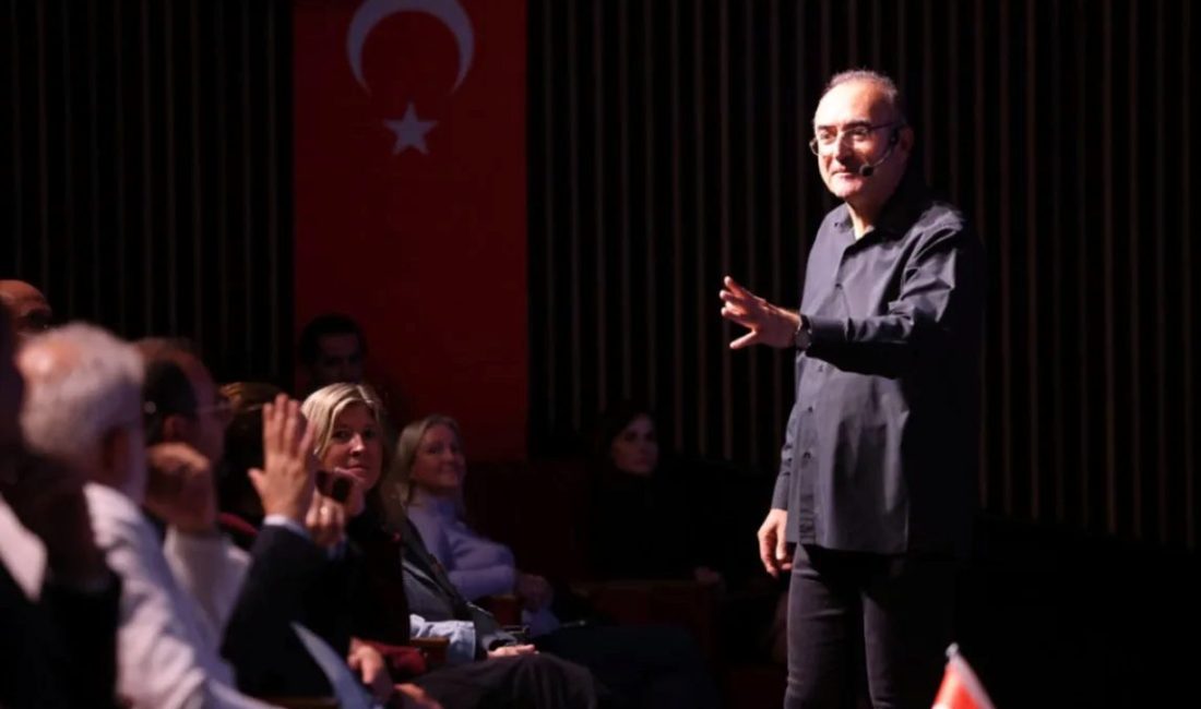 Tekirdağ Büyükşehir Belediyesinin 29 Ekim Cumhuriyet Bayramı’nın 103. yıldönümü kutlamaları,