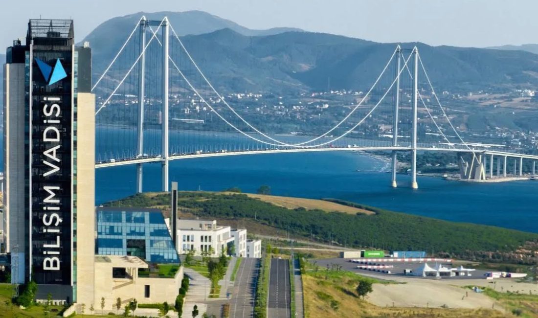Kocaeli Büyükşehir Belediyesi, Cumhuriyet’in 103’üncü yıl dönümünü uluslararası bir spor