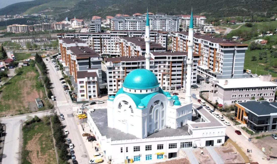 Kocaeli Büyükşehir Belediyesi, camilerin bakım ve onarımından yeni ibadethanelerin yapımına