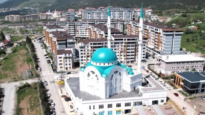 Kocaeli Büyükşehir Belediyesi, camilerin bakım ve onarımından yeni ibadethanelerin yapımına