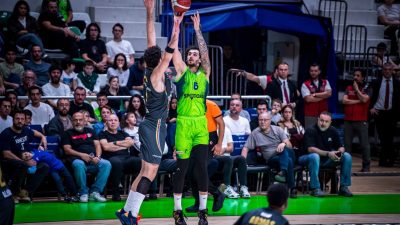 TOFAŞ Basketbol Takımı, ligin 5. hafta mücadelesinde sahasında konuk ettiği