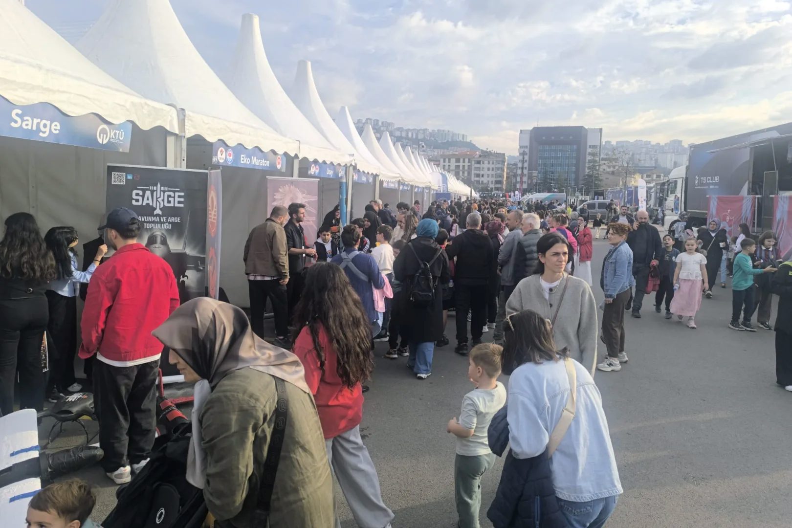 Trabzon Büyükşehir Belediyesi'nin düzenlediği BilimFest Trabzon, üç günde 223 bin