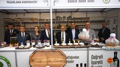 Balıkesir Büyükşehir Belediye Başkanı Ahmet Akın, bu yıl 21’incisi düzenlenen