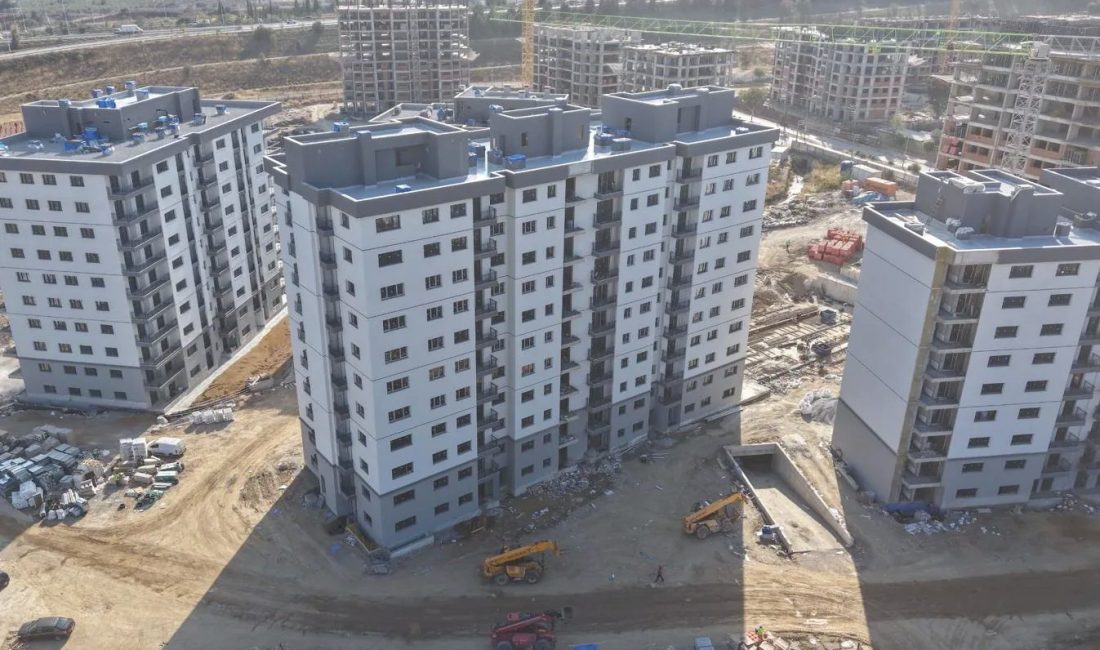 İzmir Büyükşehir Belediyesi’nin Uzundere Kentsel Dönüşüm ve Gelişim Projesi’nde 3.