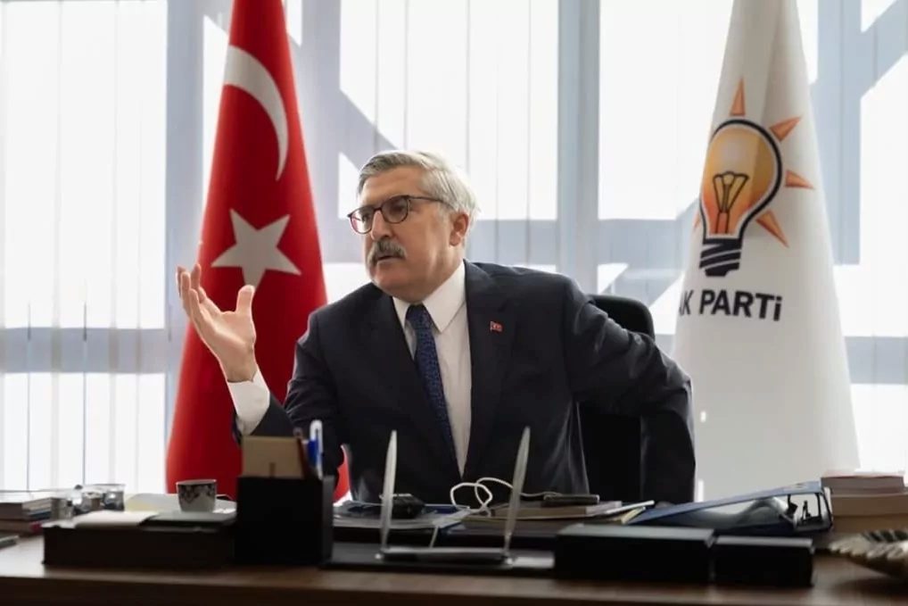AK Parti Genel Başkan Yardımcısı Hüseyin Yayman, katıldığı bir televizyon