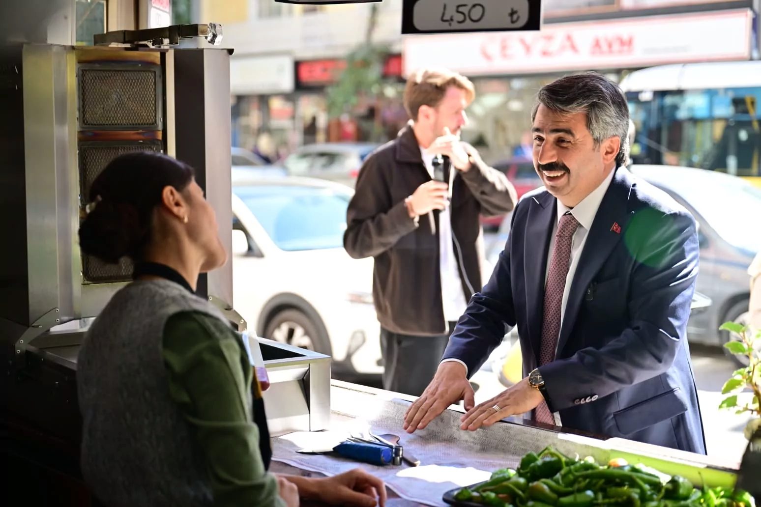 Yıldırım Belediye Başkanı Oktay Yılmaz, Teyyareci Mehmet Ali Caddesi esnafını